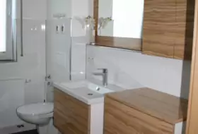 Schreinerei Ilin - Badmöbel